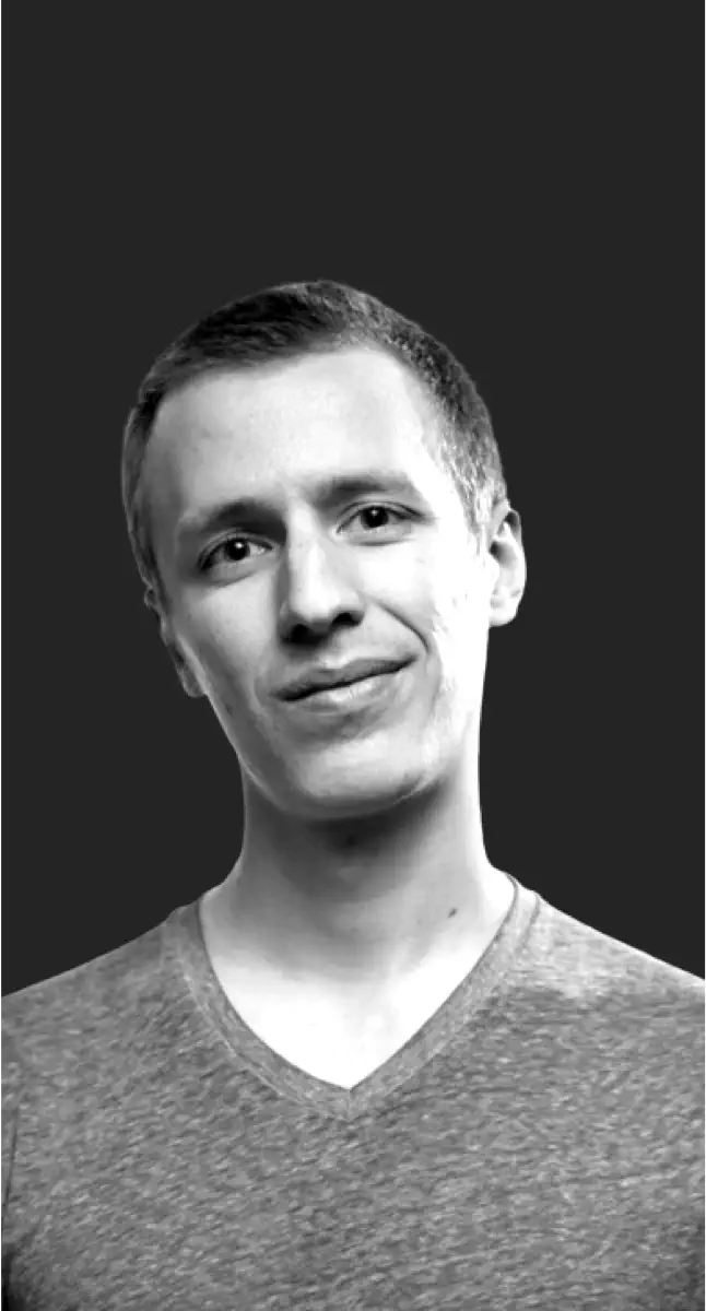 Photo of Adam Keyes smiling